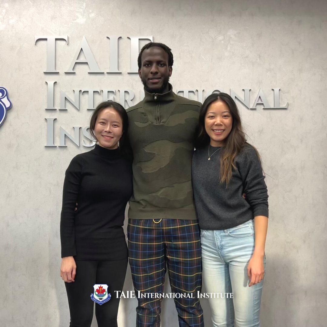 Welcome back to visit us, Adelard!